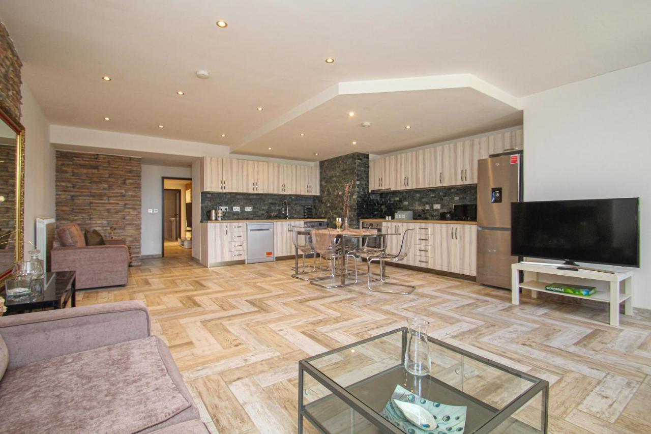 Apartamento Lavish 2 Bed Sleeps 5 Near Lanark Carstairs Exterior foto